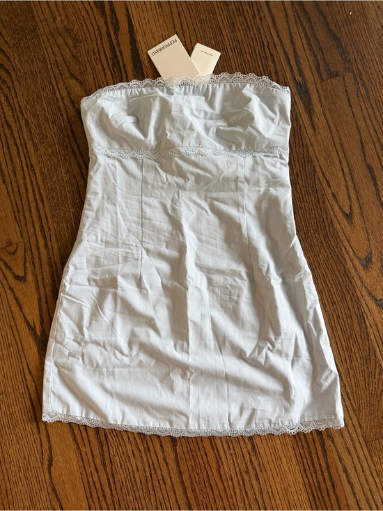 Peppermayo Dresses & Skirts - Peppermayo Strapless Baby-Blue Lace-Trim Mini Dress - size small